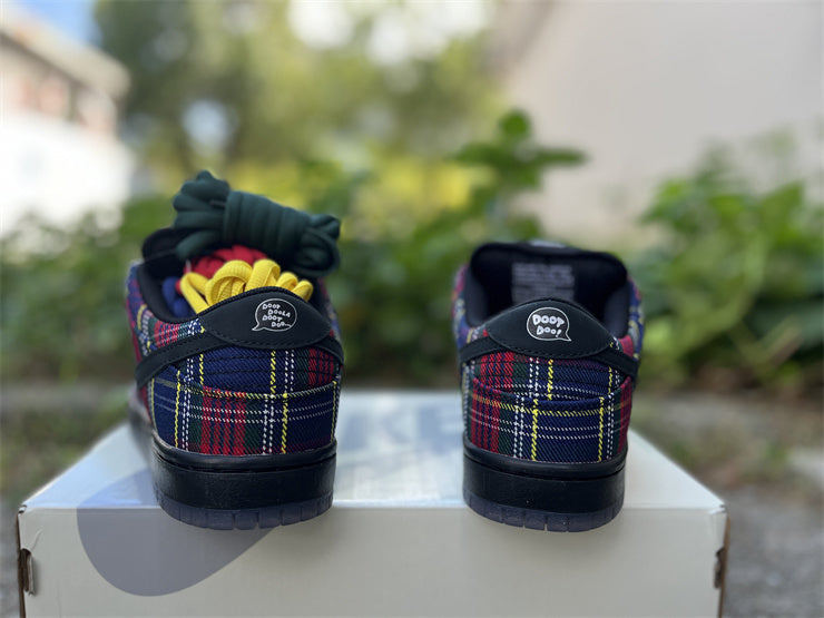 Nike Nardwuar SB Dunk Low Pro QS