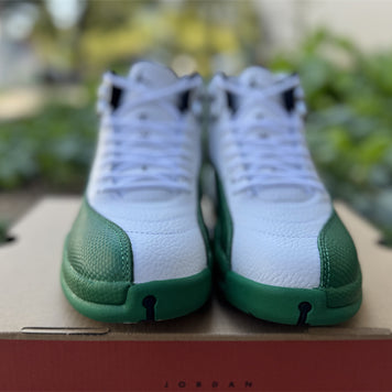 Air Jordan 12 Bucks