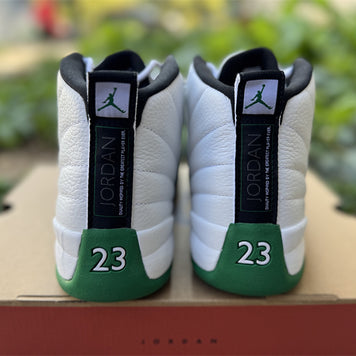 Air Jordan 12 Bucks