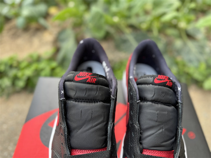 Air Jordan 1 Retro OG 