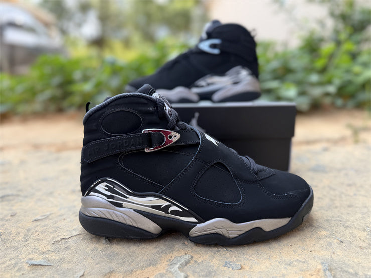 Air Jordan 8