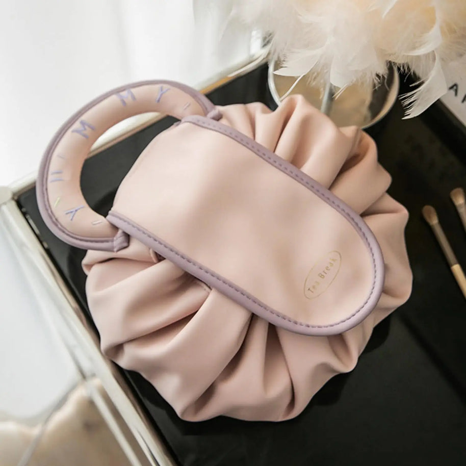 Portable Makeup Bag for Daily Use Fashion Women Large Capacity Travel Toiletry Bags Ladies Drawstring Cosmetic Storage Pouch