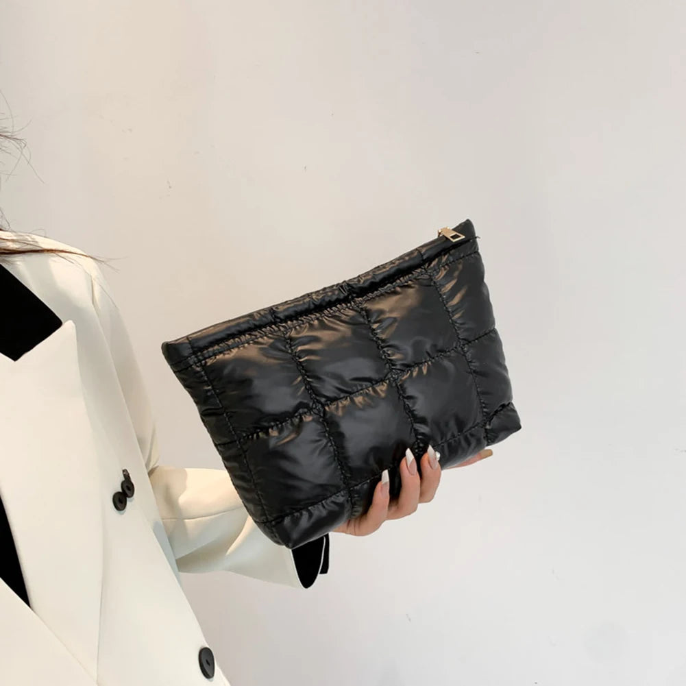 Women's Makeup Pouch Quilted Padded Cosmetic Pouch Puffer Cotton Ladies Storage Bags Down Checkered Fashion Clutch Bag Organizer