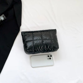 Women's Makeup Pouch Quilted Padded Cosmetic Pouch Puffer Cotton Ladies Storage Bags Down Checkered Fashion Clutch Bag Organizer