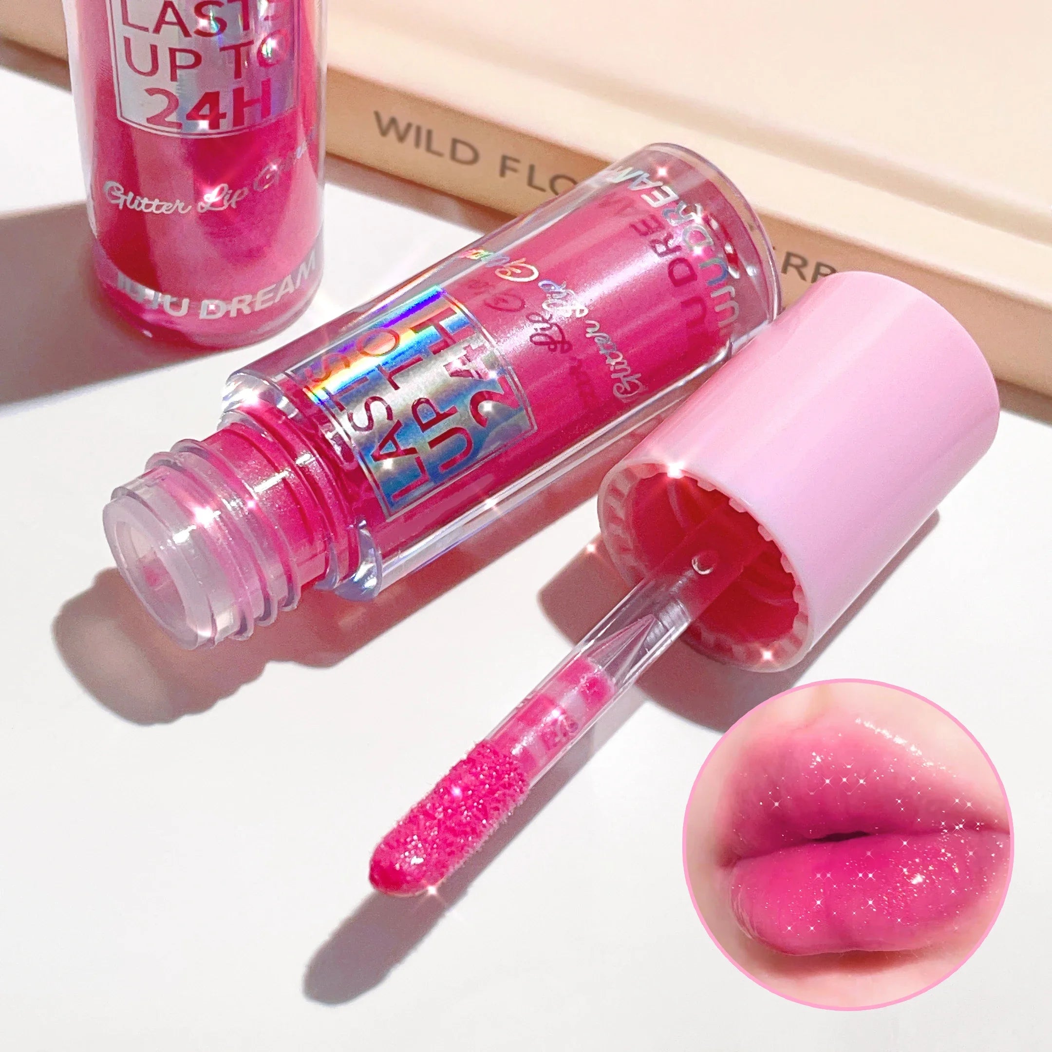 Long-Lasting Lip Gloss - Moisturizing, Lightweight & Sparkling Finish in Classic Red, Elegant Nude & Sweet Pink Shades