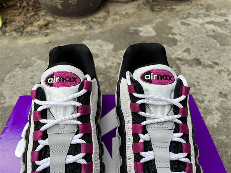 Nike SB Air Max 95 "Summit White/ Photon Dust"