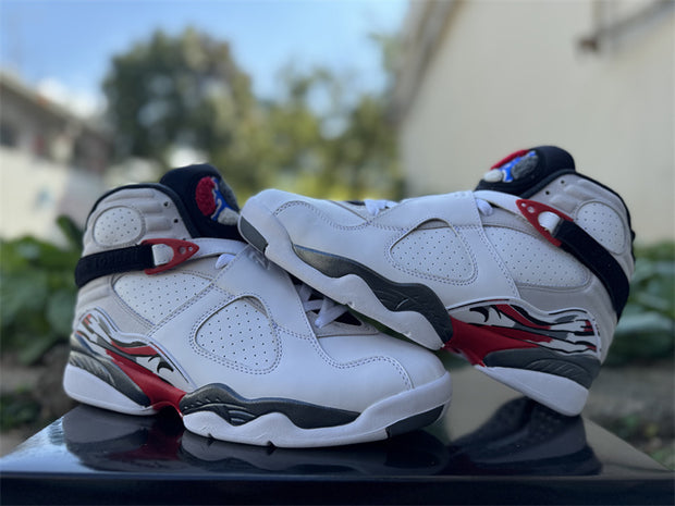 Air Jordan 8 Retro Bugs Bunny 2025