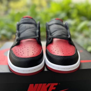 Air Jordan 1 Retro OG 