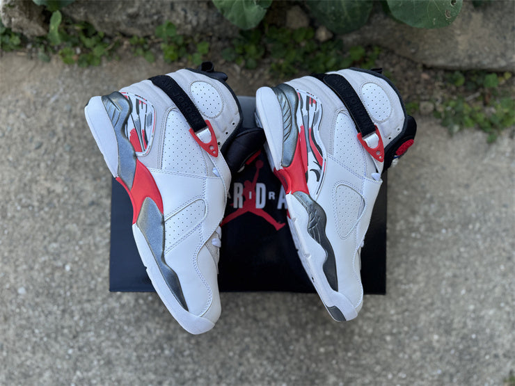 Air Jordan 8 Retro Bugs Bunny 2025