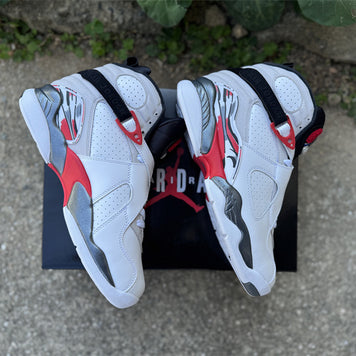 Air Jordan 8 Retro Bugs Bunny 2025